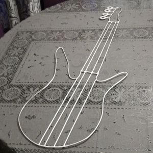 Wreath Wire Form Custom 🎸 🎸 Guitar. 15"W